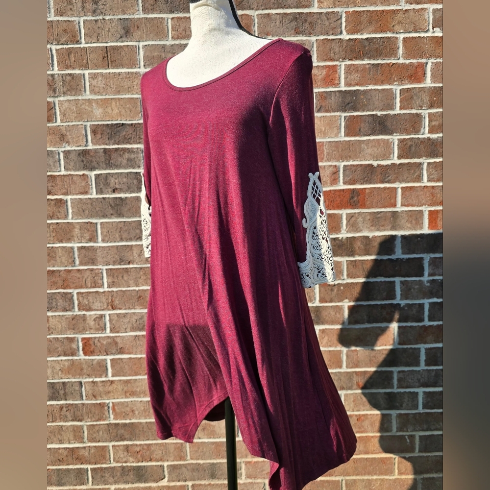 Burgundy Lace Sleeve Tunic NWT Soft Feminine Boho Top Size Small